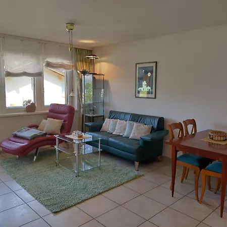 Zum Turm 103 - An Der Talabfahrt Des Skigebiets Torrent * ロイカーバード